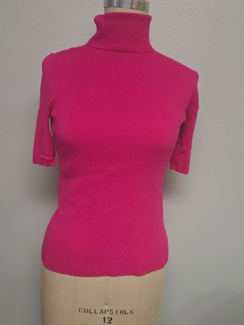 Anne Klein Fuchsia Short-Sleeve Turtleneck Sweater